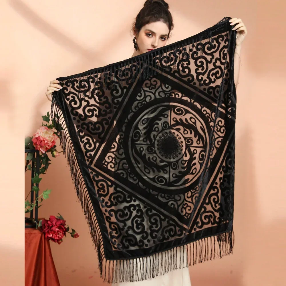 AW25 Velvet Jacquard Shawl wit - Shawl Wrap Winter recension och pris